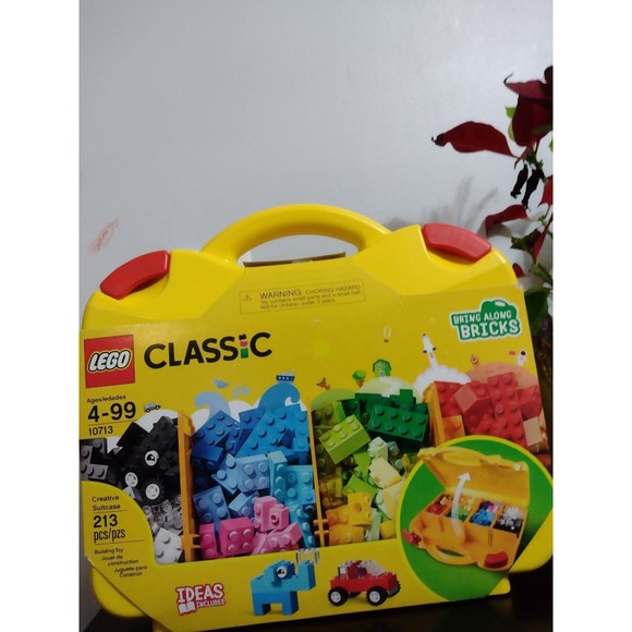 LEGO Classic with carry case - Picture 1 of 8